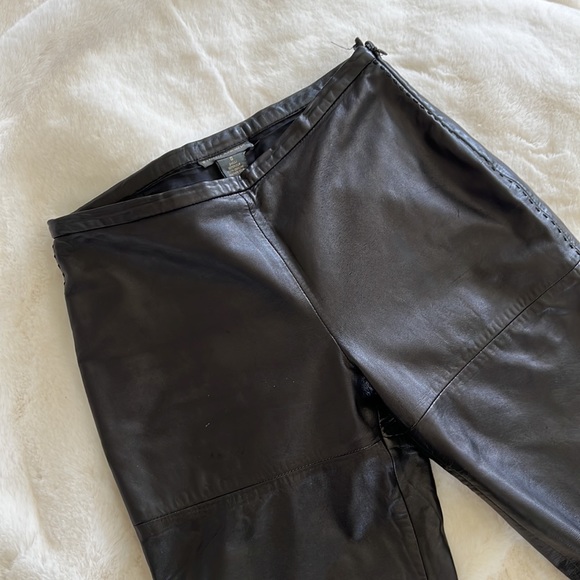 Vintage Y2K 90s Banana Republic super buttery soft leather capri pants 0 - Picture 2 of 7